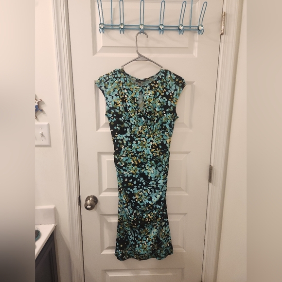 Apt 9. Blue Black Floral A Line Dress Keyhole Size Small Womens Short Sleeved - Picture 1 of 6